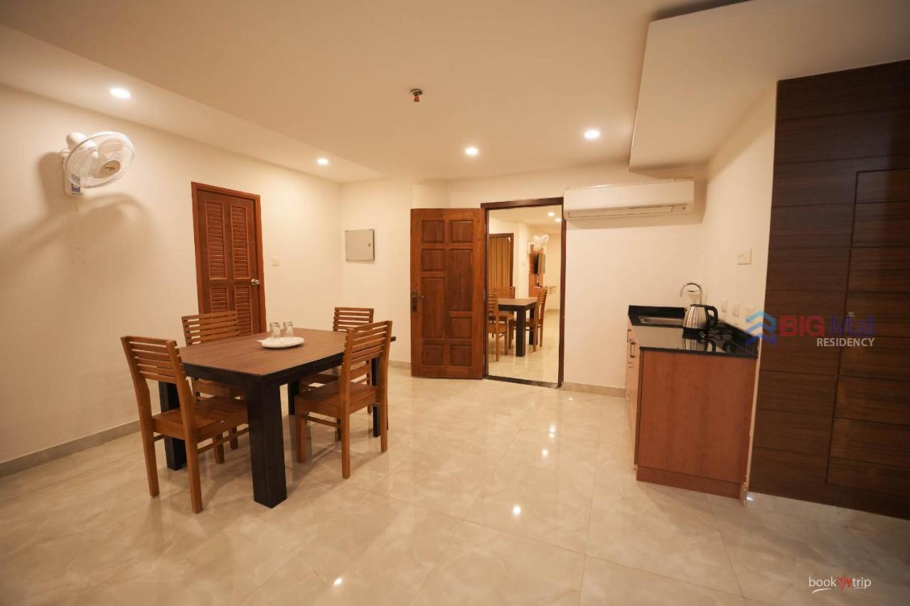 Bigmall Residency Hotel Kannangad Kültér fotó