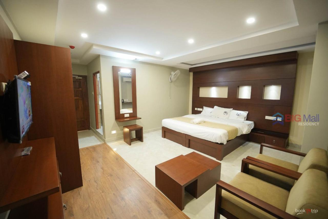 Bigmall Residency Hotel Kannangad Kültér fotó