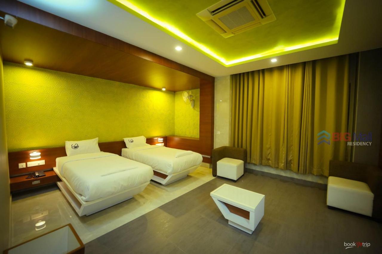 Bigmall Residency Hotel Kannangad Kültér fotó